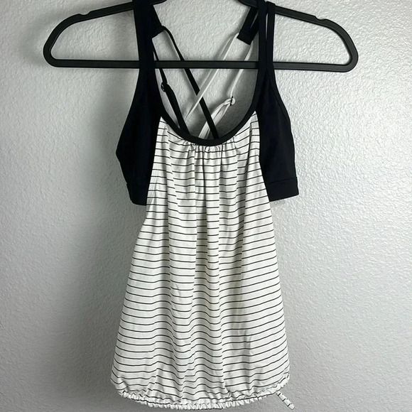 Calia by Carrie Underwood Double Layer Tank Top - Picture 7 of 7